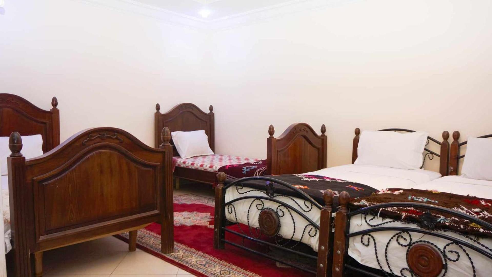 Hotel Ain Leuh Bagian luar foto