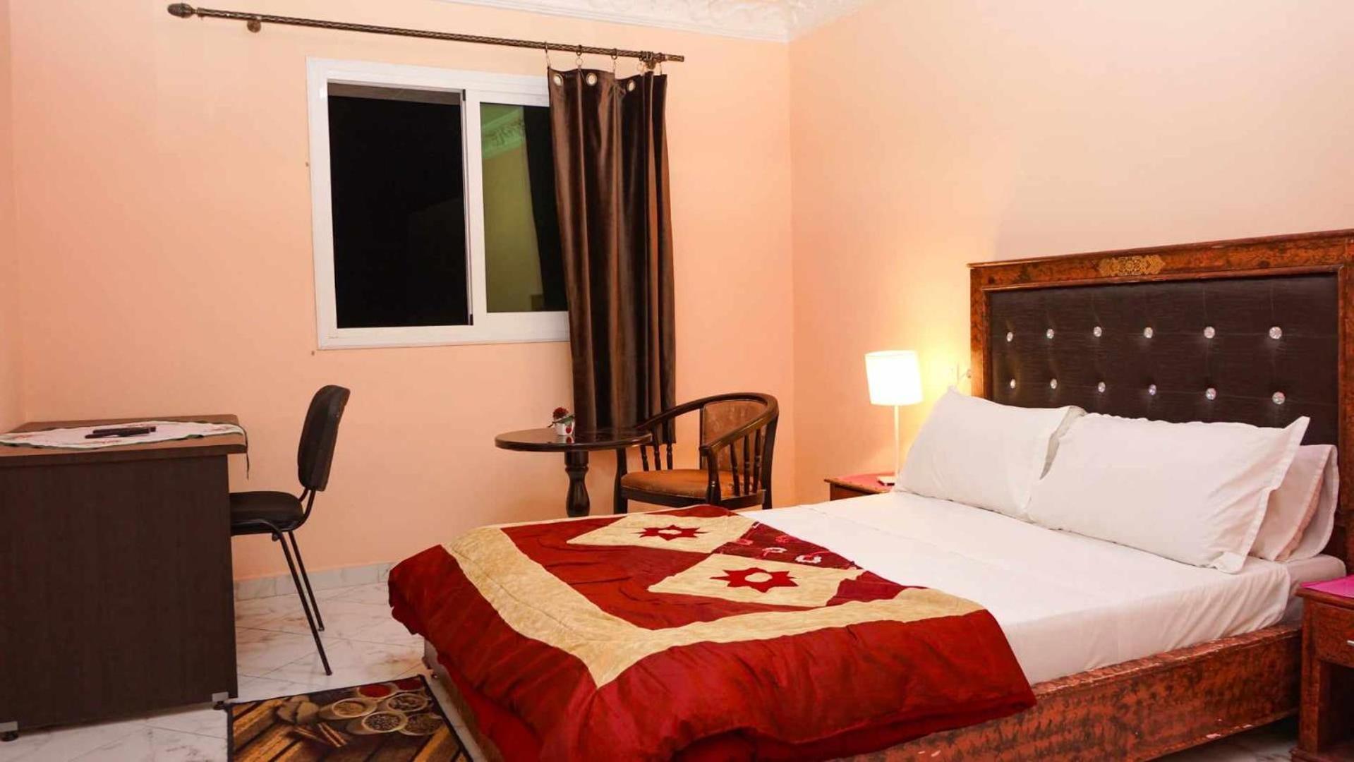 Hotel Ain Leuh Bagian luar foto