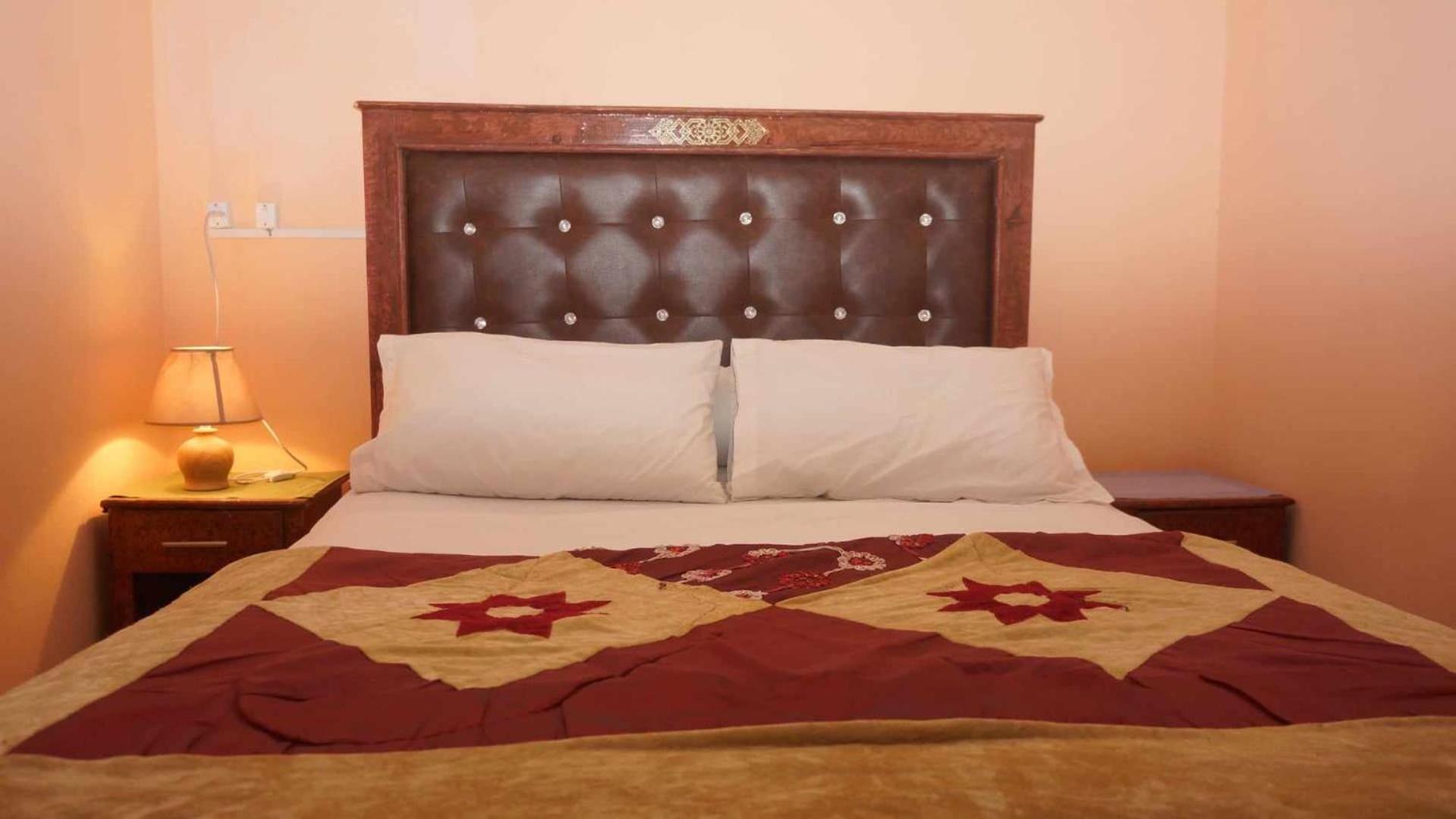 Hotel Ain Leuh Bagian luar foto